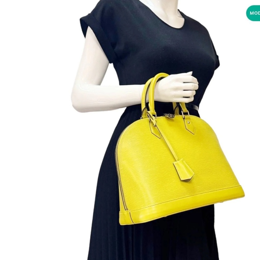 LOUIS VUITTON Alma PM Epi Leather Satchel Bag Purse Yellow Made In USA Authentic